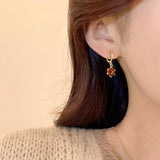 Petal-Shaped Drop Earrings E43 E44