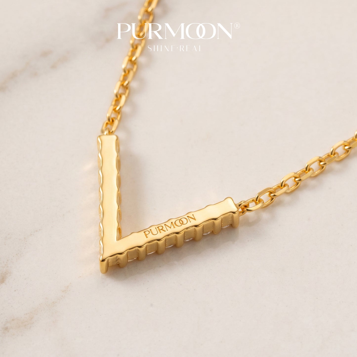 V-Line Necklace