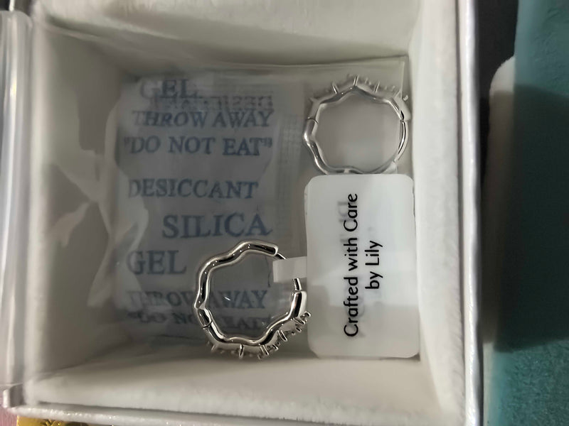 G**