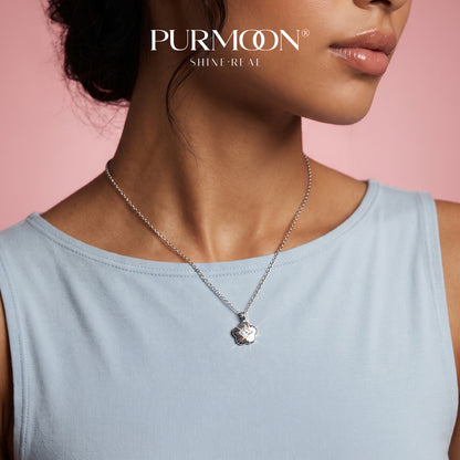 Lumi Spark Necklace