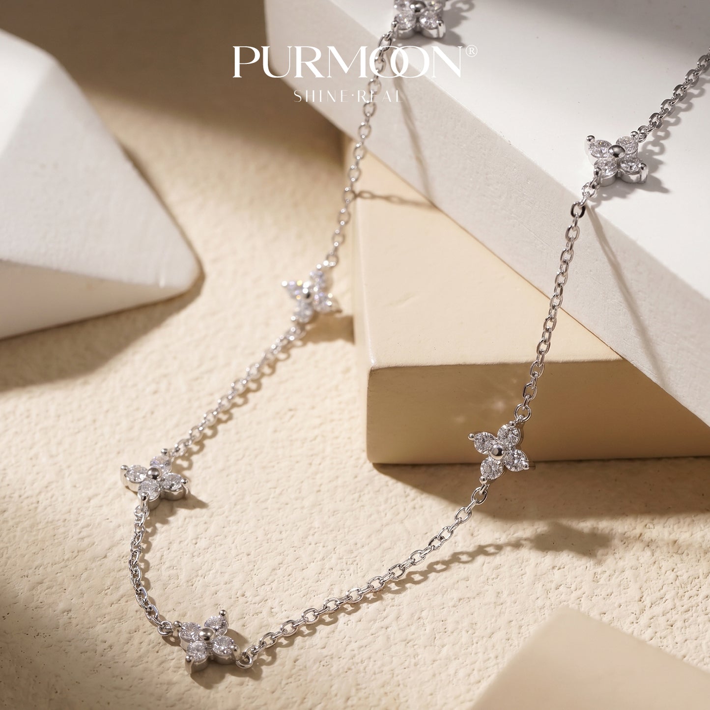 [Clover Spark] Moissanite Necklace