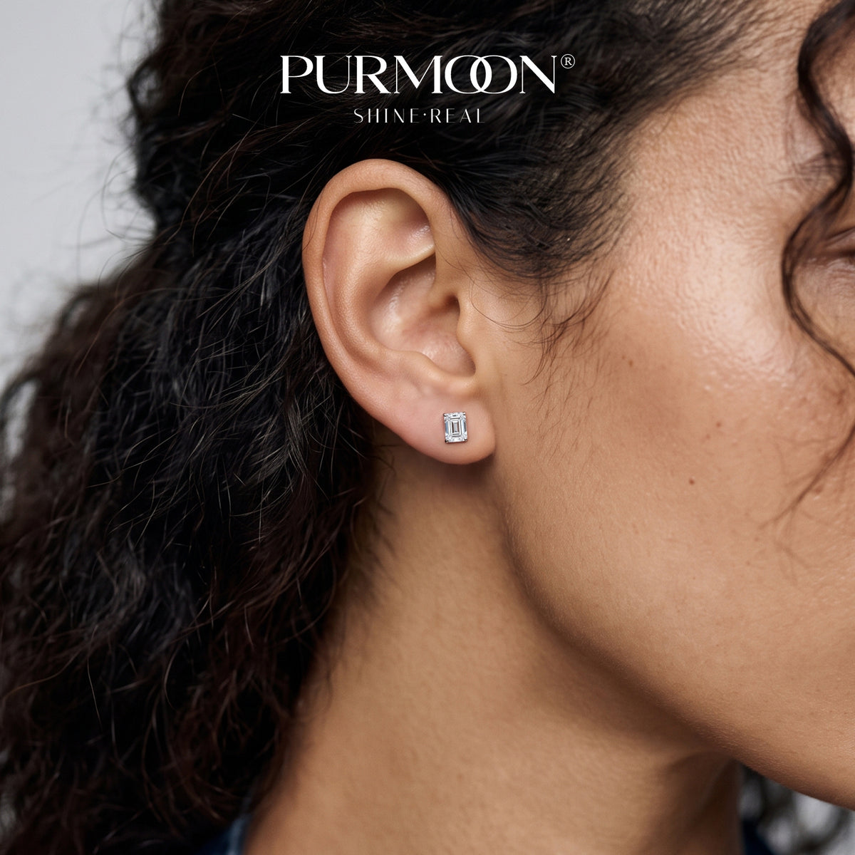 Clara Emerald Studs